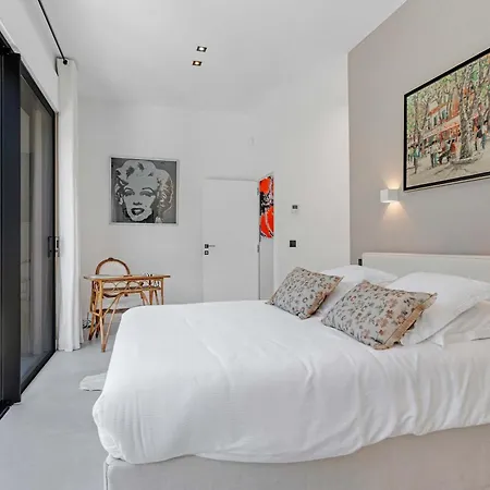 Iris Villa Saint-Tropez